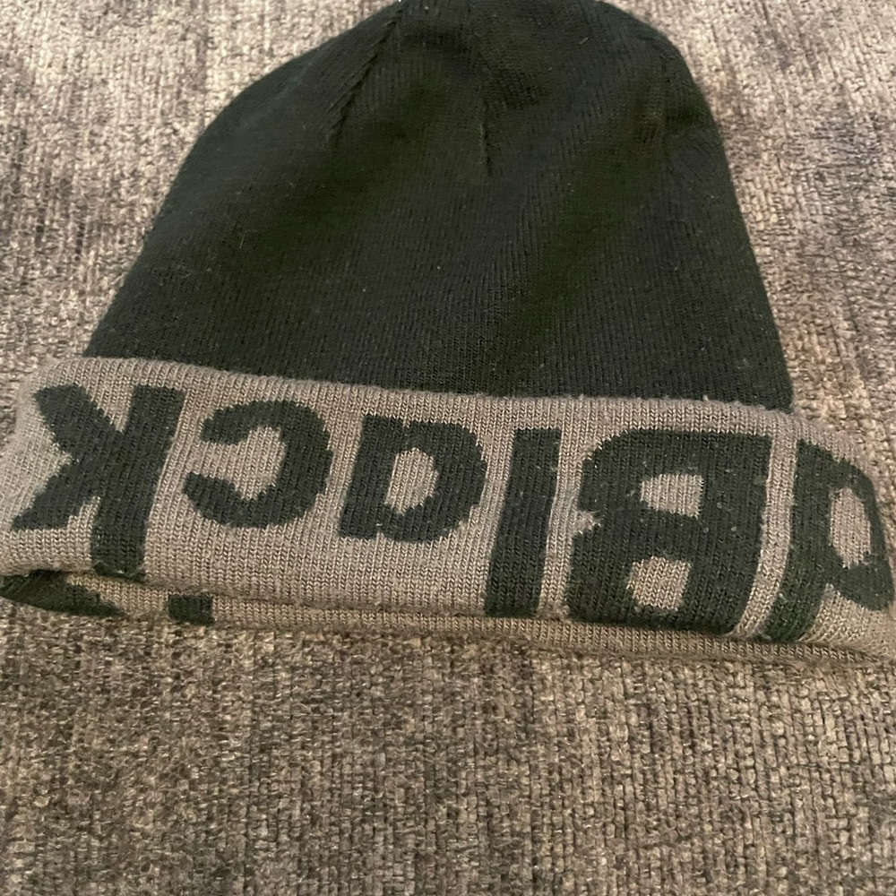Black Diamond Dark Black and Gray Beanie - Picture 3 of 7